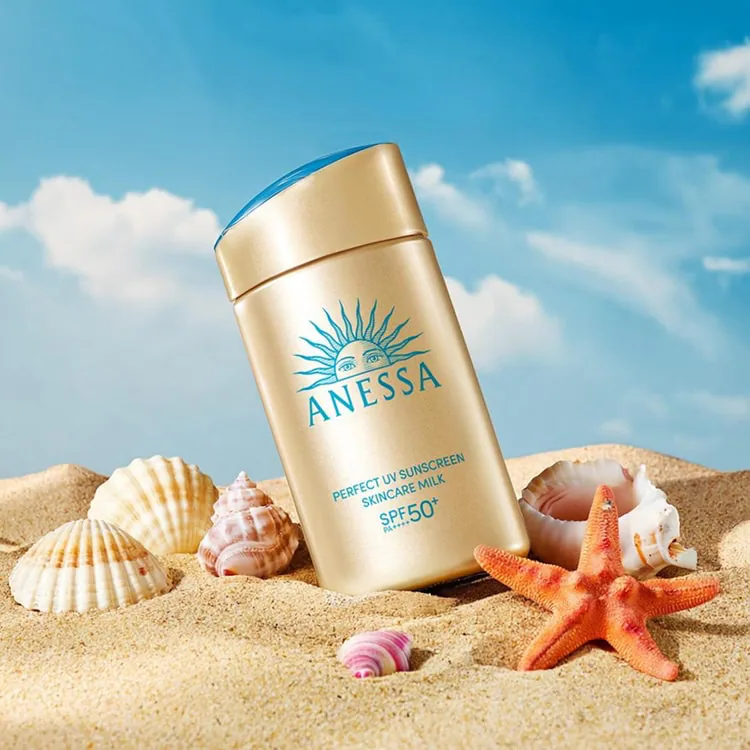 PERFECT UV SUNSCREEN SKINCARE MILK ANESSA
